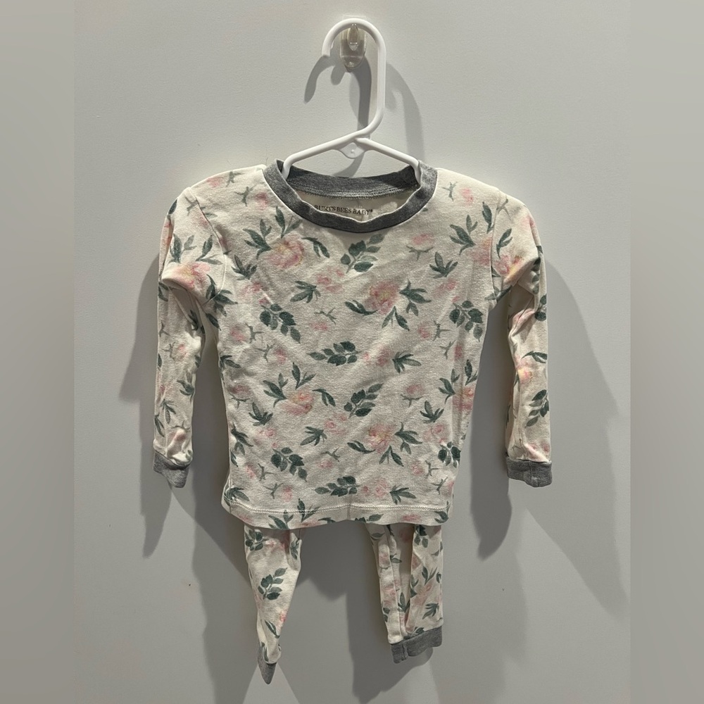 Burt’s Bees Baby Floral Girls’ Two-Piece Pajama Set